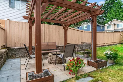 Exterior - 13404 32nd Dr SE, Mill Creek, WA 98012 photo 4 of 7