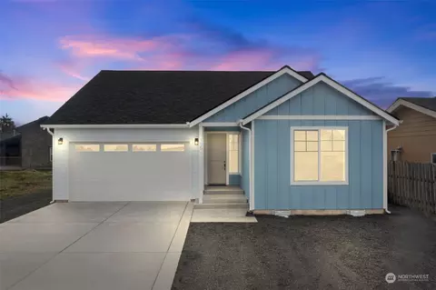 155 NE Jk Lewis St, Ocean Shores, WA 98569