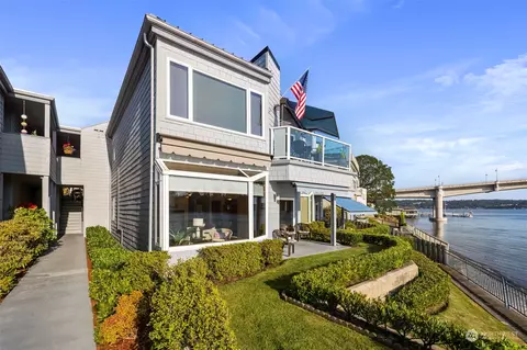 1135 Wheaton Way #A3, Bremerton, WA 98310