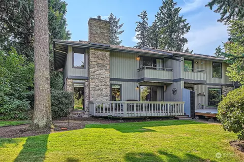 17102 66th Pl NE, Kenmore, WA 98028