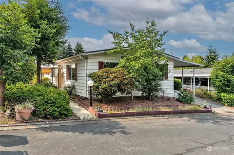 201 Union Ave #59, Renton, WA 98059