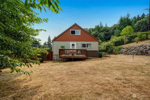 Exterior - 5530 S 3rd Ave, Everett, WA 98203 photo 8 of 12