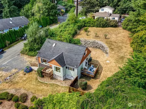 View/Area - 5530 S 3rd Ave, Everett, WA 98203 photo 2 of 9