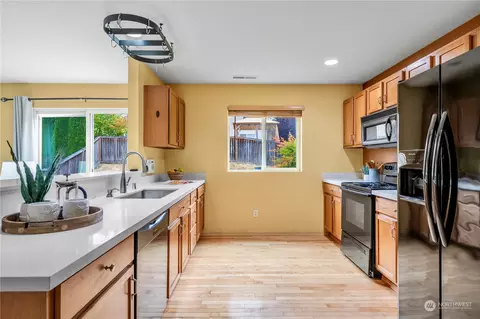 15513 38th Dr SE, Bothell, WA 98012 photo 6