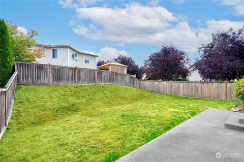 15513 38th Dr SE, Bothell, WA 98012 photo 23