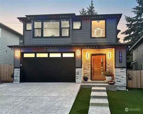 2901 208th Pl SW, Lynnwood, WA 98036