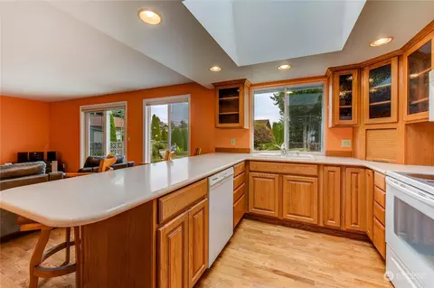 Kitchen - 8414 Maple Ln, Edmonds, WA 98026 photo 1 of 3