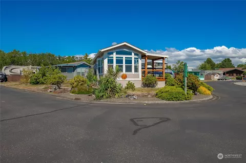 4751 Birch Bay Lynden Rd #127, Birch Bay, WA 98230