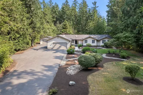 190 NE Walker Rd, Poulsbo, WA 98370