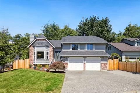 5117 103rd St SW, Mukilteo, WA 98275