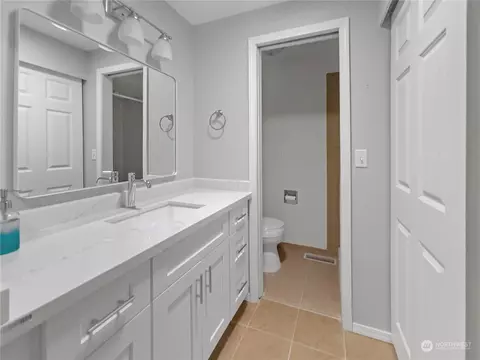 Bath - 2718 167th St SE, Bothell, WA 98012 photo 1 of 1