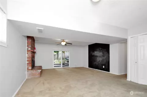 Living - 2718 167th St SE, Bothell, WA 98012 photo 4 of 6