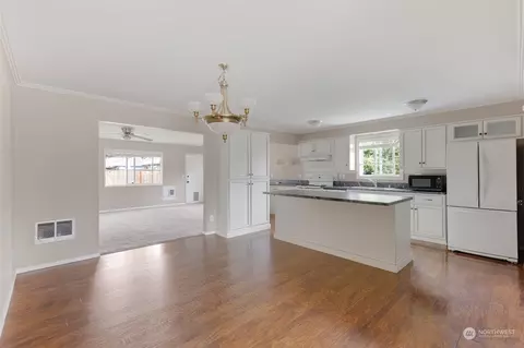 1075 33rd Ave, Longview, WA 98632 photo 8