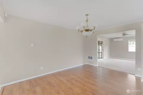 1075 33rd Ave, Longview, WA 98632 photo 9