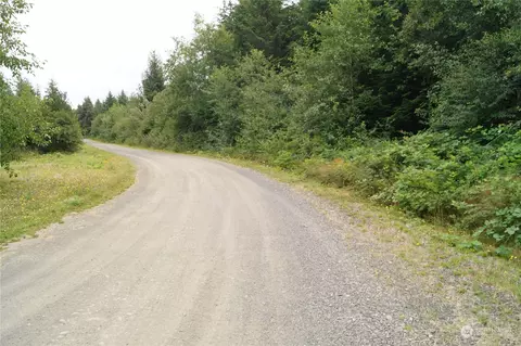 74 Axford Prairie Ln, Hoquiam, WA 98550