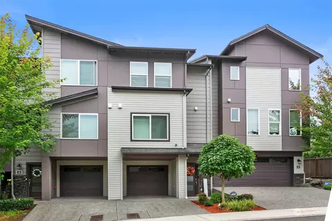 15720 Meadow Rd #E4, Lynnwood, WA 98087