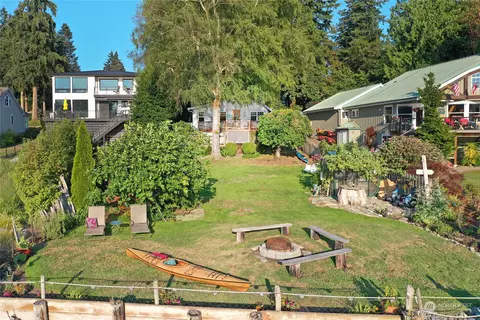 15801 Virginia Point Rd NE, Poulsbo, WA 98370