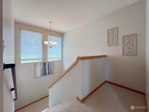566 E Marine View Dr #B, Everett, WA 98201 photo 23