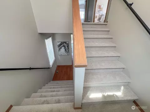 566 E Marine View Dr #B, Everett, WA 98201 photo 34