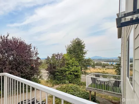 566 E Marine View Dr #B, Everett, WA 98201 photo 20