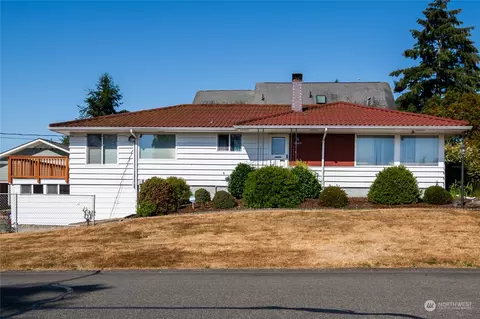 1120 N Mullen St, Tacoma, WA 98406