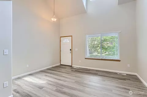 Living - 825 183rd Pl SE, Bothell, WA 98012 photo 3 of 8