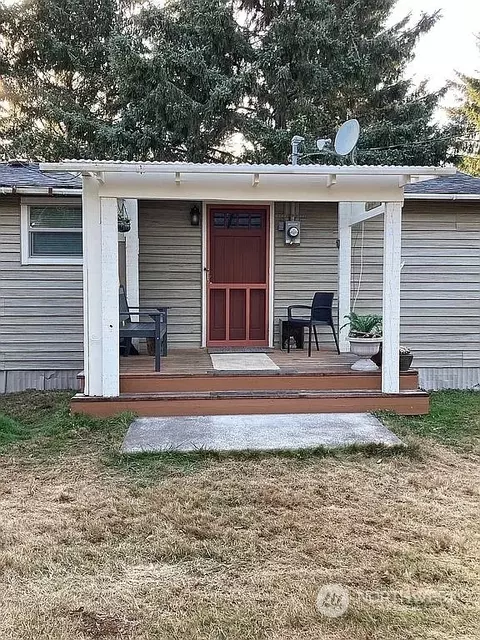 1604 143rd Pl, Long Beach, WA 98631