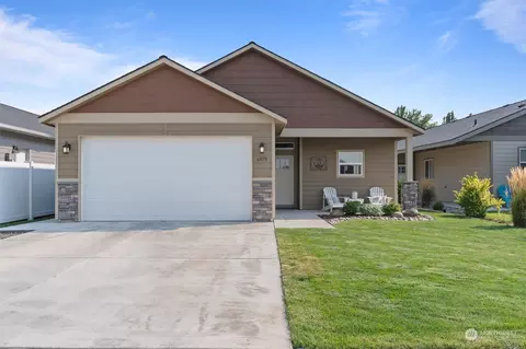 6079 Murray Way NE, Moses Lake, WA 98837