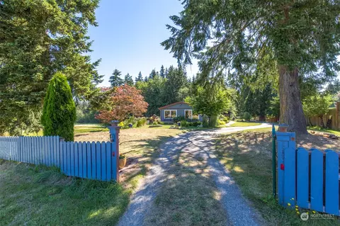 1003 Gellor Rd, Port Angeles, WA 98362
