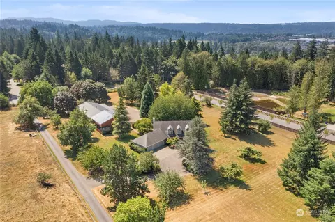 7529 205th Ave NE, Redmond, WA 98053