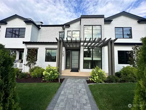 707 2nd St, Kirkland, WA 98033