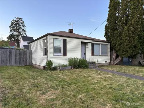 3934 S Eddy St, Seattle, WA 98118