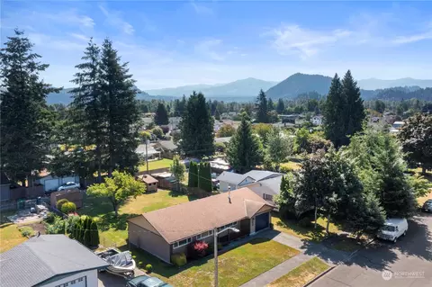 View/Area - 1163 Garfield St, Enumclaw, WA 98022 photo 1 of 3