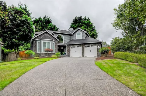 8702 NE 144th Ct, Kirkland, WA 98034