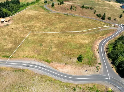 115 Hood View Dr, Kalama, WA 98625
