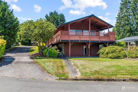 102 Kelsey Ct, Longview, WA 98632