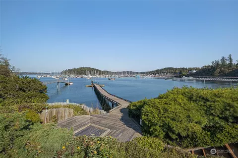 470 Friday Ave, Friday Harbor, WA 98250