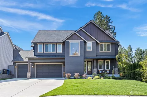 11317 SE 162nd St, Renton, WA 98055