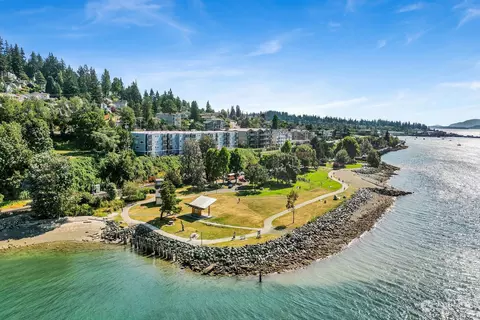 444 S State St #302, Bellingham, WA 98225