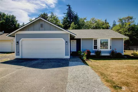 2898 Viewmont Pl, Camano Island, WA 98282