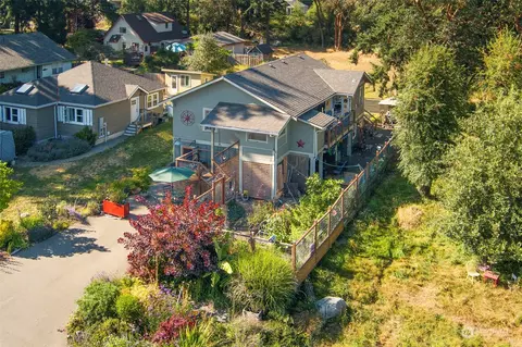 1012 20th St, Port Townsend, WA 98368