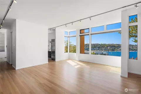Living - 1100 Summit Ave E, Seattle, WA 98102 photo 4 of 6
