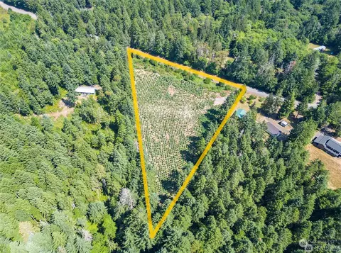 1608 Tiedman Rd SW, Lakebay, WA 98349