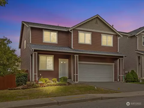 4526 NE 10th St, Renton, WA 98059