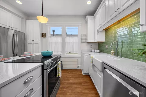 2510 Rockefeller, Everett, WA 98201 photo 11