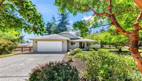 1313 Heritage Hills Ct, Bellingham, WA 98226