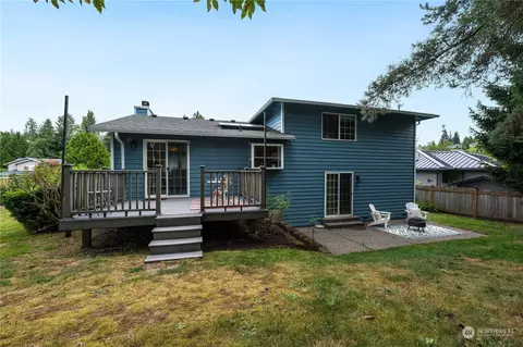 Exterior - 1816 243rd Pl SE, Bothell, WA 98021 photo 6 of 7