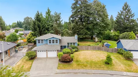 View/Area - 1816 243rd Pl SE, Bothell, WA 98021 photo 1 of 3