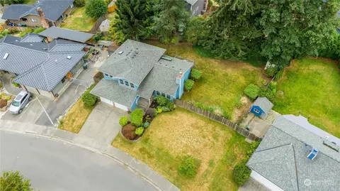 View/Area - 1816 243rd Pl SE, Bothell, WA 98021 photo 2 of 3