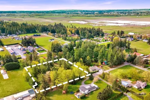 933 Van Dyk Rd, Lynden, WA 98264